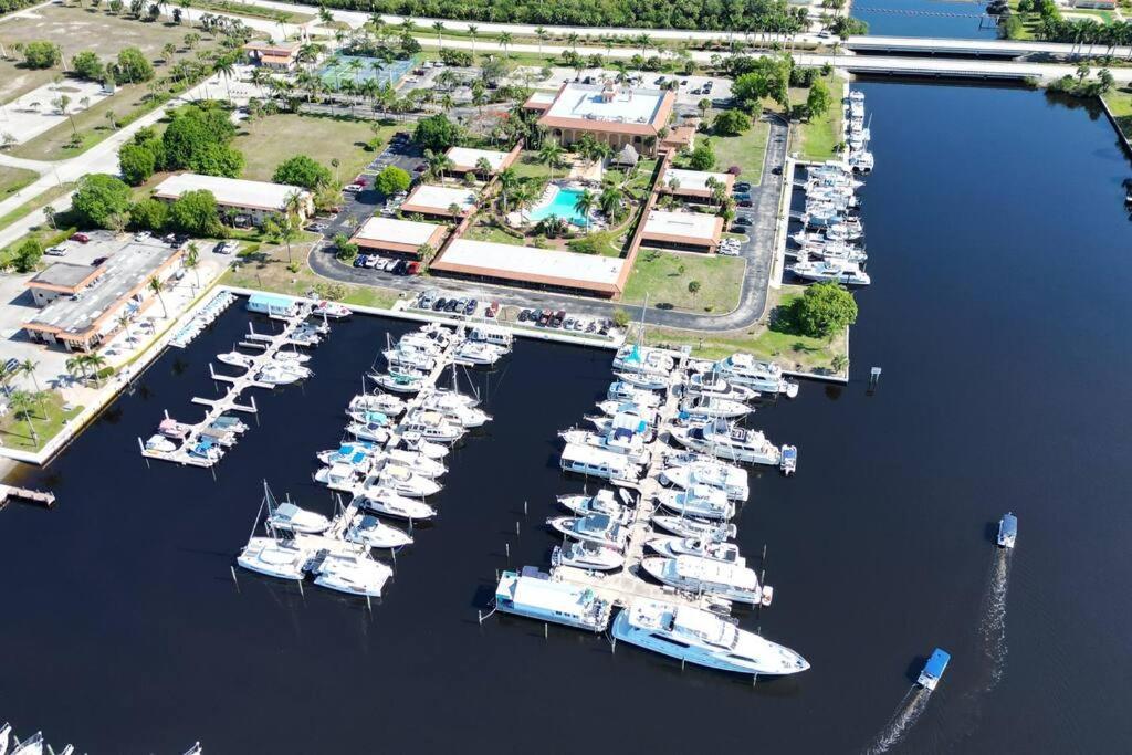 Ferienwohnung Marina Getaway On The Water! North North Naples Exterior foto