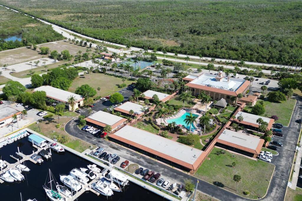 Ferienwohnung Marina Getaway On The Water! North North Naples Exterior foto