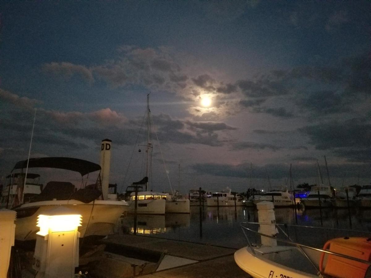 Ferienwohnung Marina Getaway On The Water! North North Naples Exterior foto